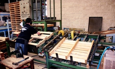 Semi-automatic Pallet Line - Image 4